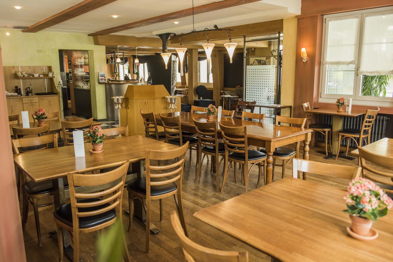Hotel Restaurant Neuhaus Hertenstein Zewnętrze zdjęcie